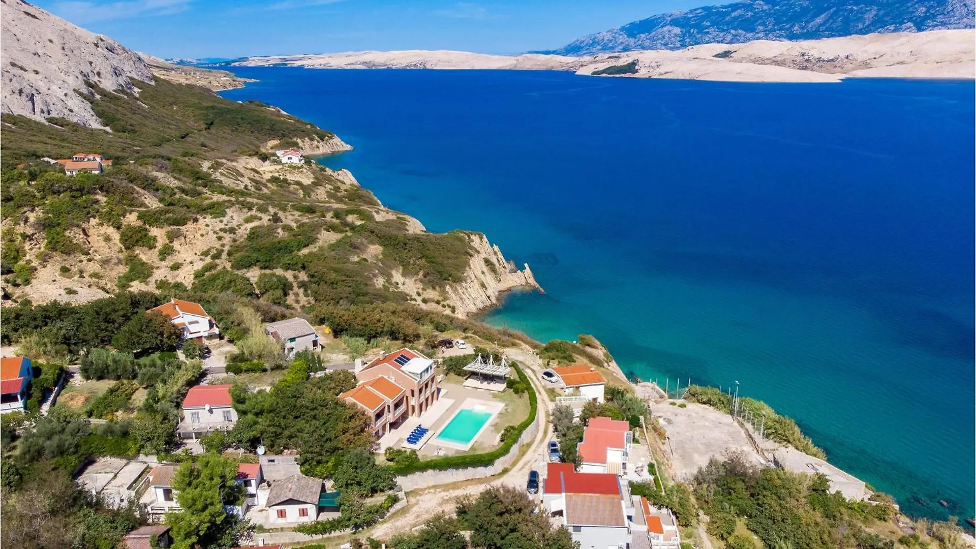 Nice Home In Pag With Outdoor Swimming Pool Bosana 度假居