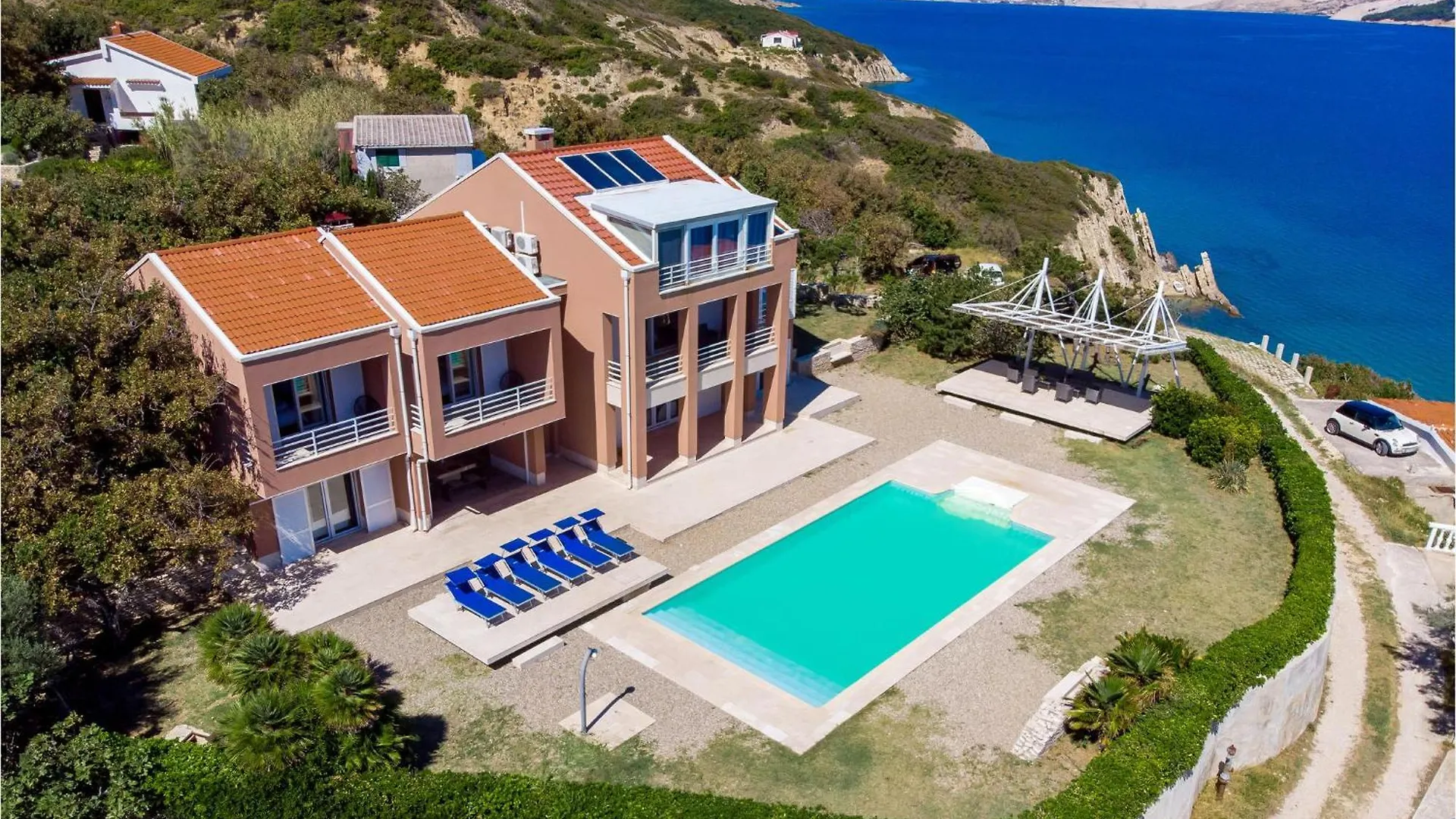 Nice Home In Pag With Outdoor Swimming Pool Bosana